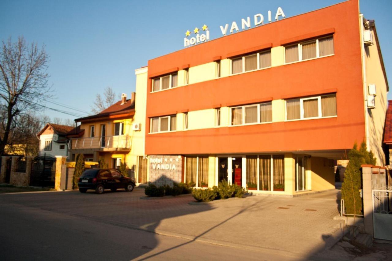 Hotel Vandia Timişoara Exterior foto